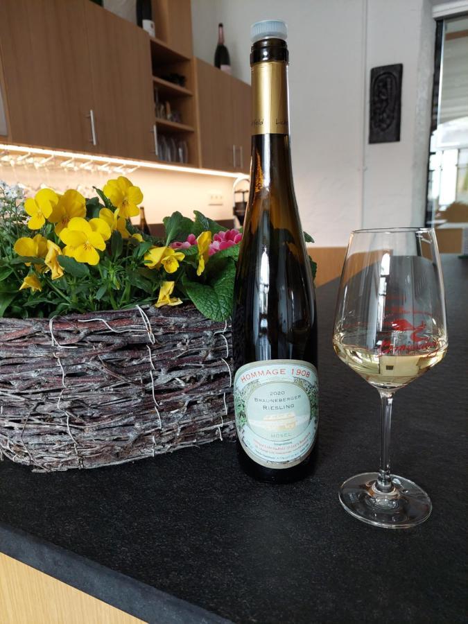 Weingut Licht-Stadtfeld ブラウンエーベルク エクステリア 写真