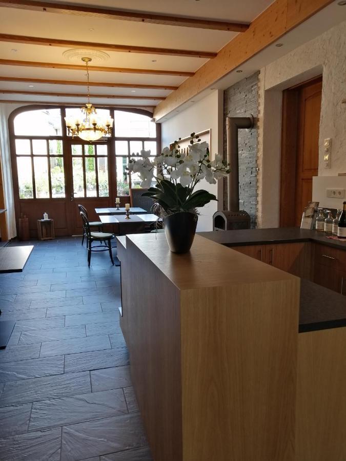 Weingut Licht-Stadtfeld ブラウンエーベルク エクステリア 写真